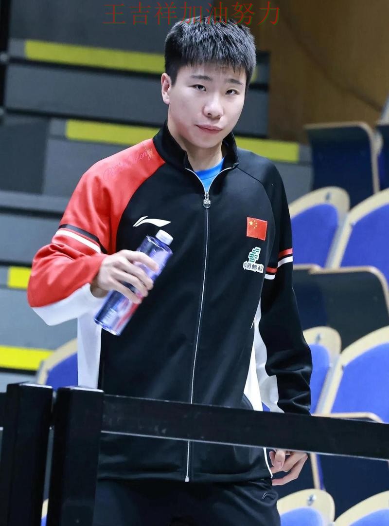 中国跳水队主场取胜延续连胜势头 主帅用人思路受到讨论 中国跳水队主场取胜延续连胜势头 主帅用人思路受到讨论